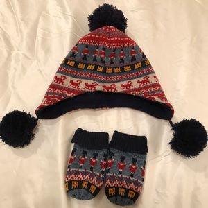 Hat and mittens.